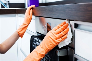 Hướng dẫn chi tiết cách vệ sinh máy rửa bát Bosch đơn giản tại nhà