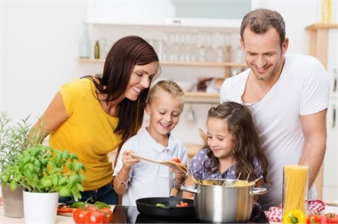Vì Sao Gia Đình Trẻ Yêu Thích Bếp Từ Bosch Hơn Các Thương Hiệu Khác?