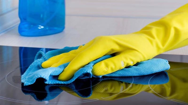 Cách vệ sinh bếp từ Bosch đúng chuẩn, không trầy mặt kính