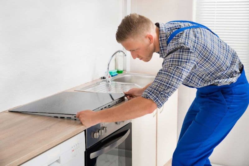 Lắp đặt bếp từ Bosch âm bàn: Nên lưu ý điều gì?