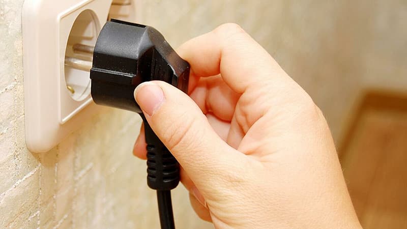 Khi nào nên dùng ổn áp cho bếp từ Bosch?