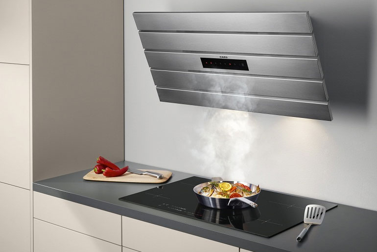 Máy hút mùi than hoạt tính là sản phẩm chuyên dùng để hút sạch mùi hôi khó chịu trong các không gian phòng bếp