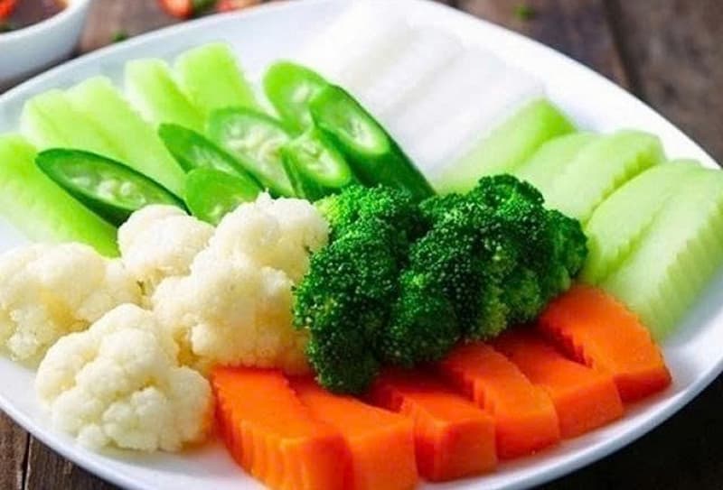Gợi Ý Mâm Cơm Cúng Rằm Tháng 7: 7 Món Chay – Mặn Dễ Làm, Chuẩn Truyền Thống
