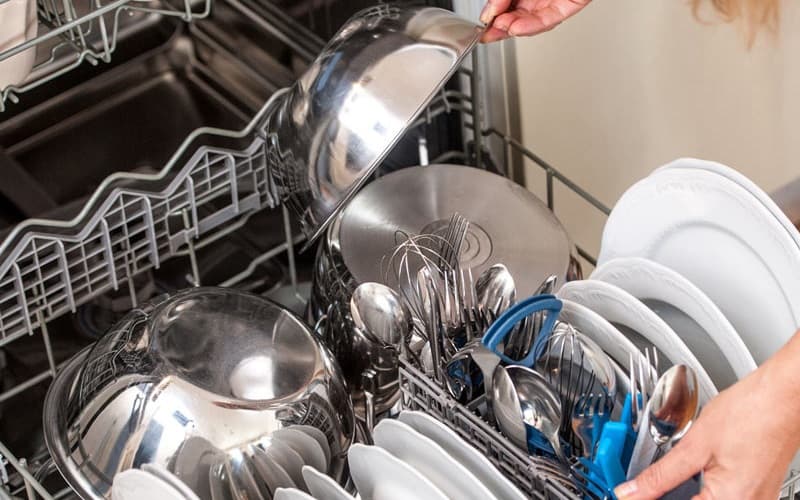 5 Sai Lầm Phổ Biến Khi Sử Dụng Máy Rửa Bát Bosch Khiến Bát Không Sạch