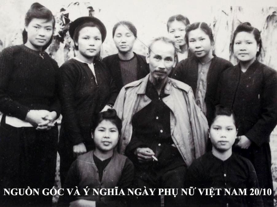 100+ Lời Chúc 20/10 Ý Nghĩa Nhất 2025 & Gợi Ý Quà Tặng Bếp Tinh Tế Dành Cho Phụ Nữ Việt